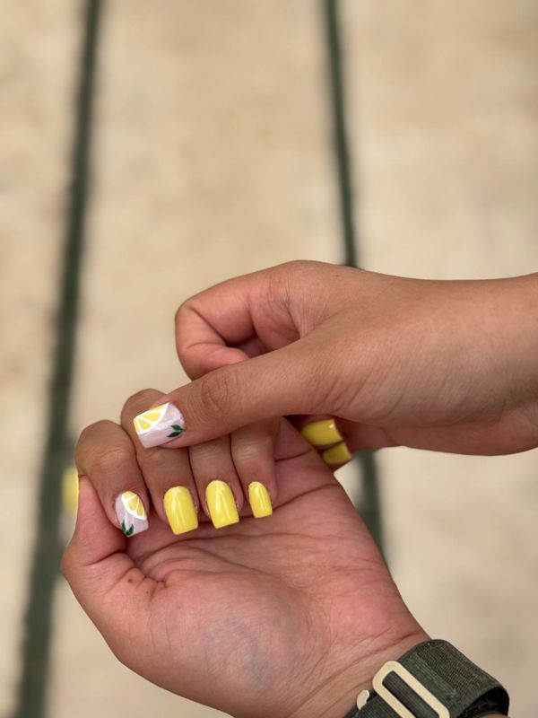 کاشت ناخن